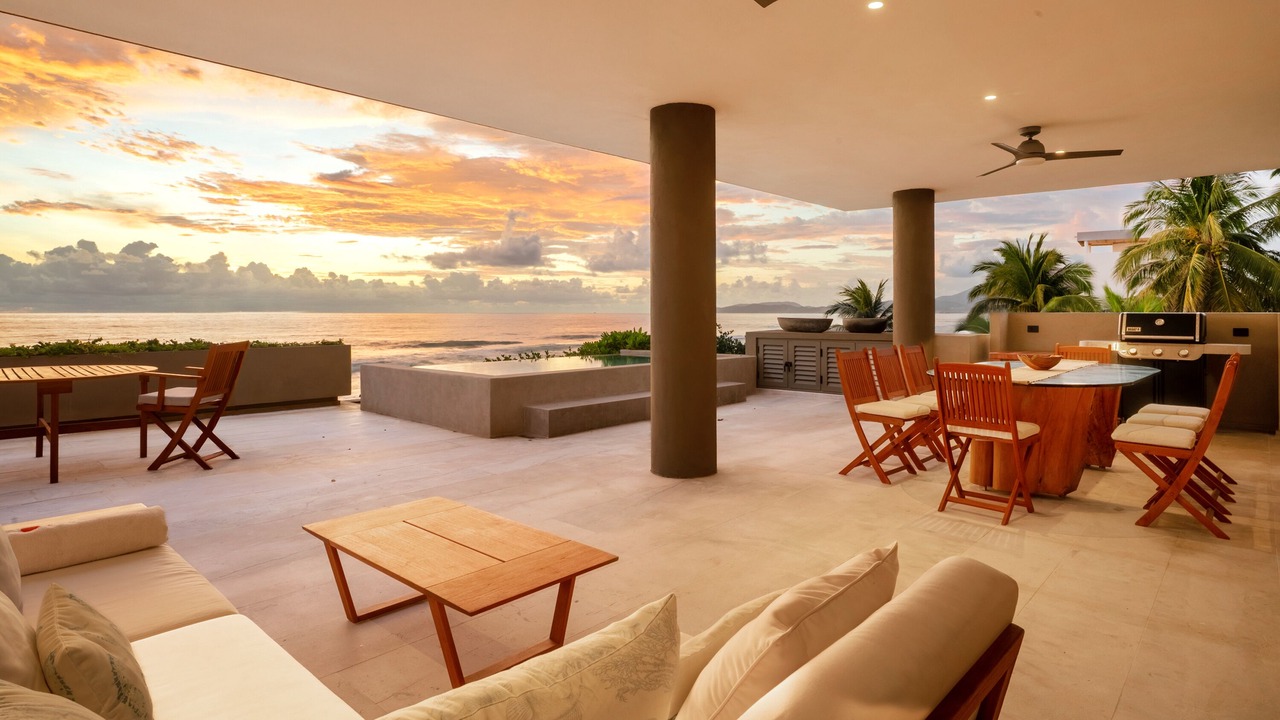 Photo of Patio Balcony in Barra de Potosi