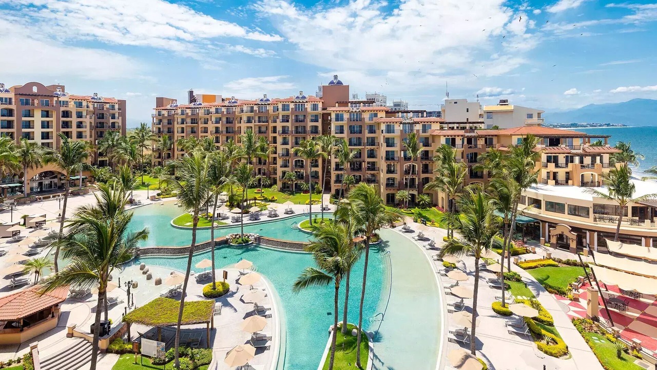Photo of Outdoor in Flamingos