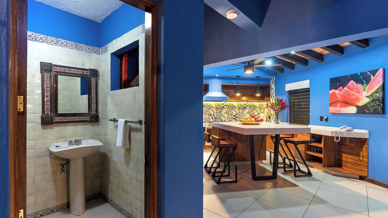 Photo of Bathroom in Romantic Zone