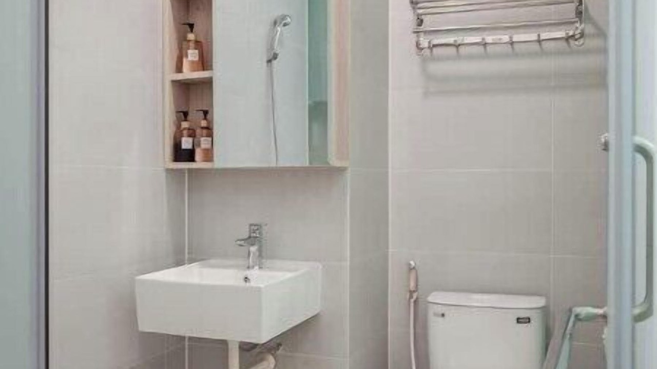 Photo of Bathroom in Tan Binh