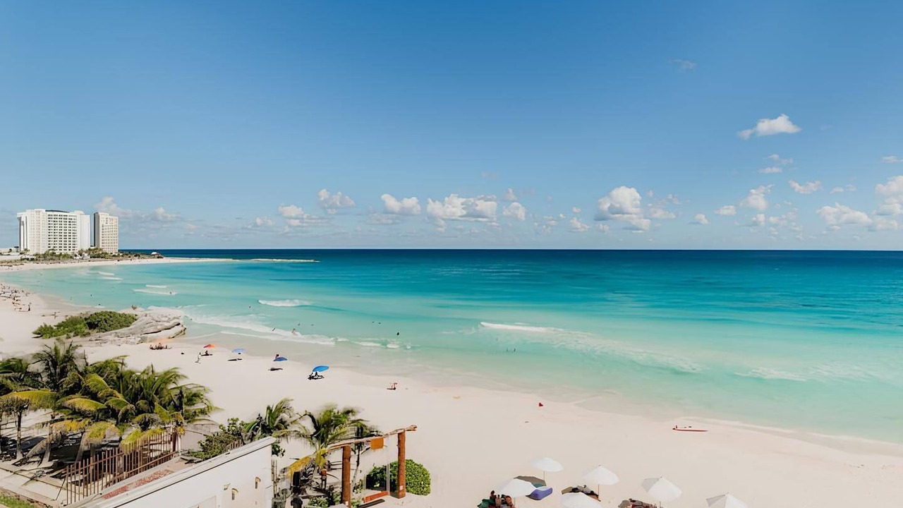 Photo of Others in Punta Cancun
