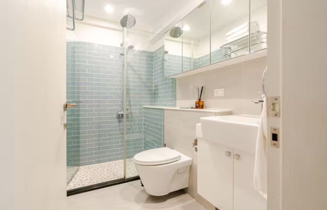 Photo of Bathroom in Daan