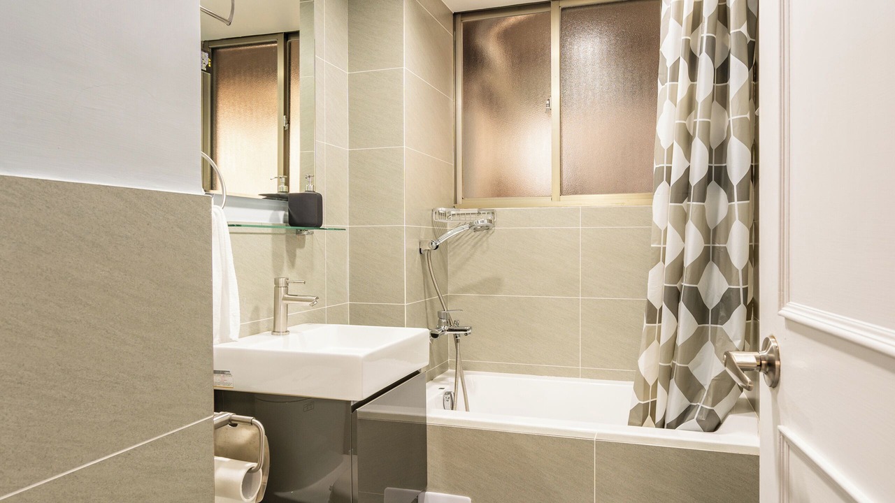 Photo of Bathroom in Daan