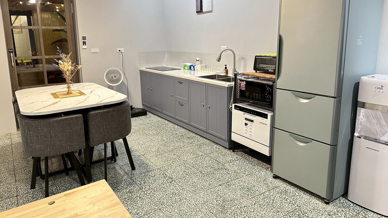 Photo of Kitchen in West Central District
