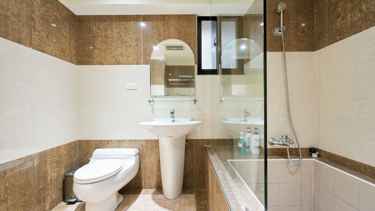 Photo of Bathroom in Xinyi