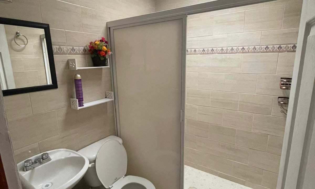 Photo of Bathroom in Tlaquepaque