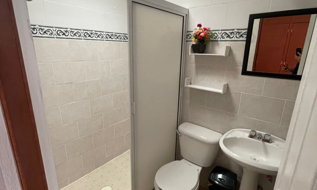 Photo of Bathroom in Tlaquepaque
