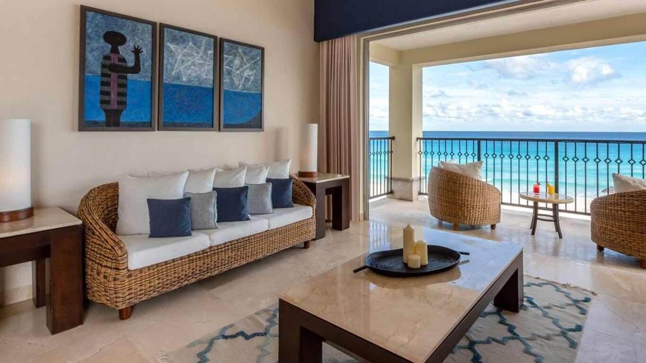 Photo of Livingroom in Punta Cancun