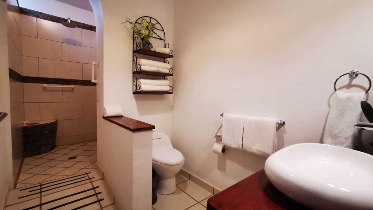 Photo of Bathroom in Fluvial Vallarta