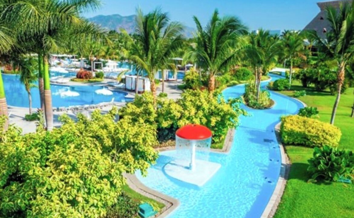 Photo of Others in Playa Diamante