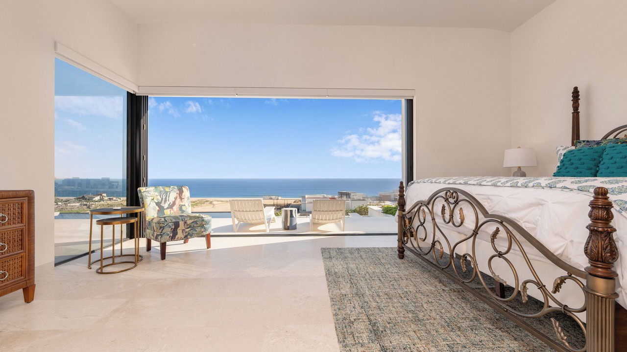 Photo of Bedroom in Sunset Beach