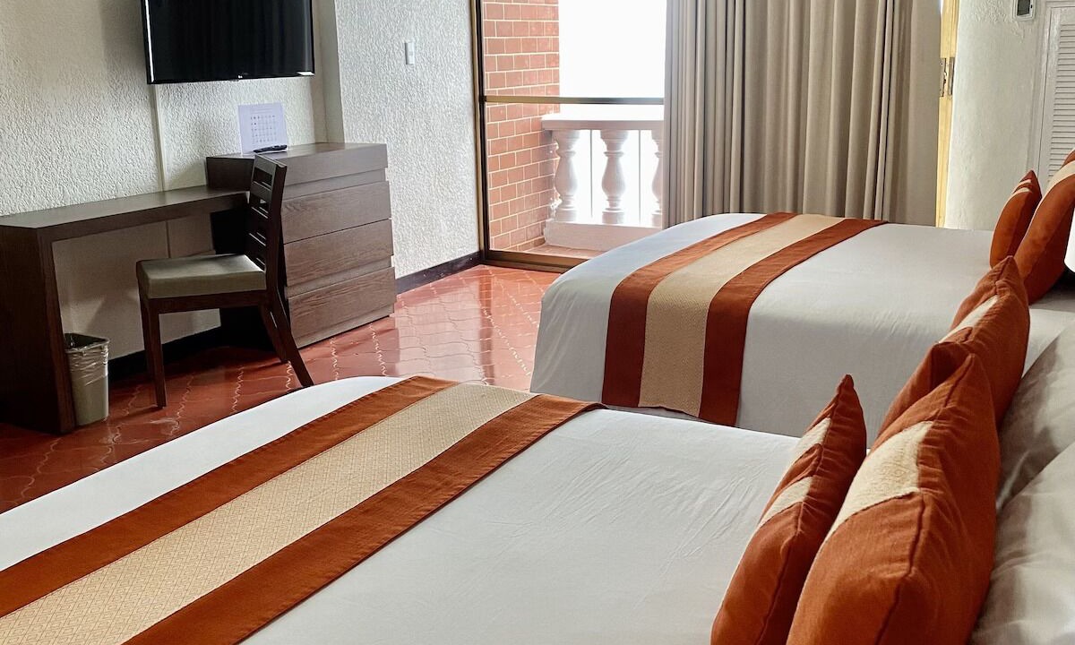 Photo of Bedroom in South Shore Hotel Area