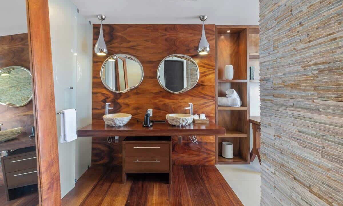 Photo of Bathroom in North Hotel Zone