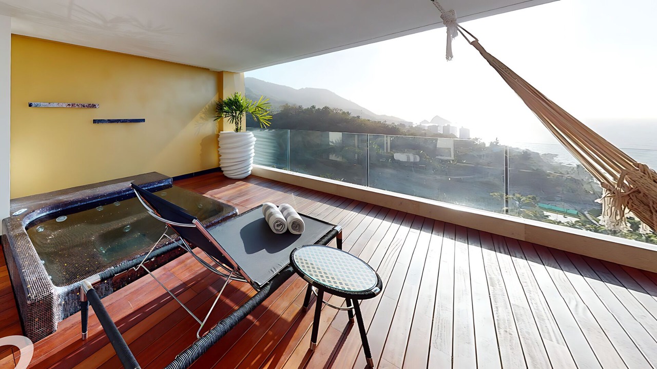 Photo of Outdoor in South Shore Hotel Area