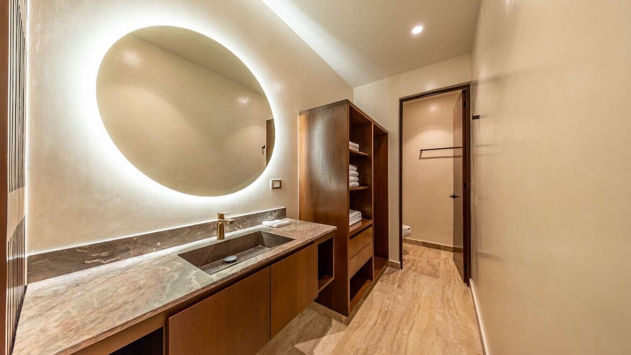 Photo of Bathroom in Zama