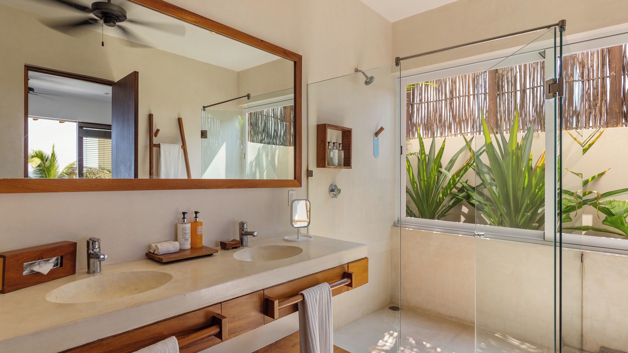 Photo of Bathroom in Zihuatanejo