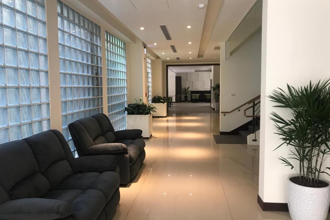 Photo of Livingroom in East District