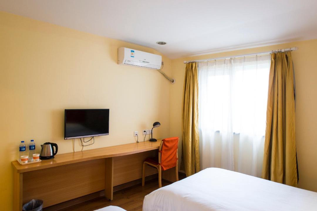 Photo of Bedroom in Zhong Shan