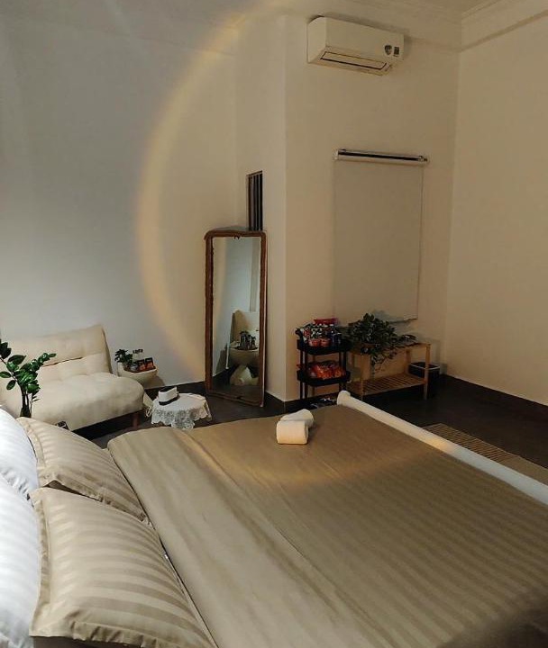 Photo of Bedroom in Le Chan