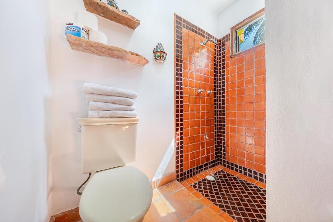 Photo of Bathroom in Colonia Salina Chica