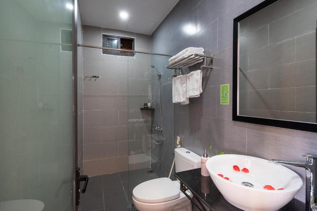 Photo of Bathroom in Cam Pho