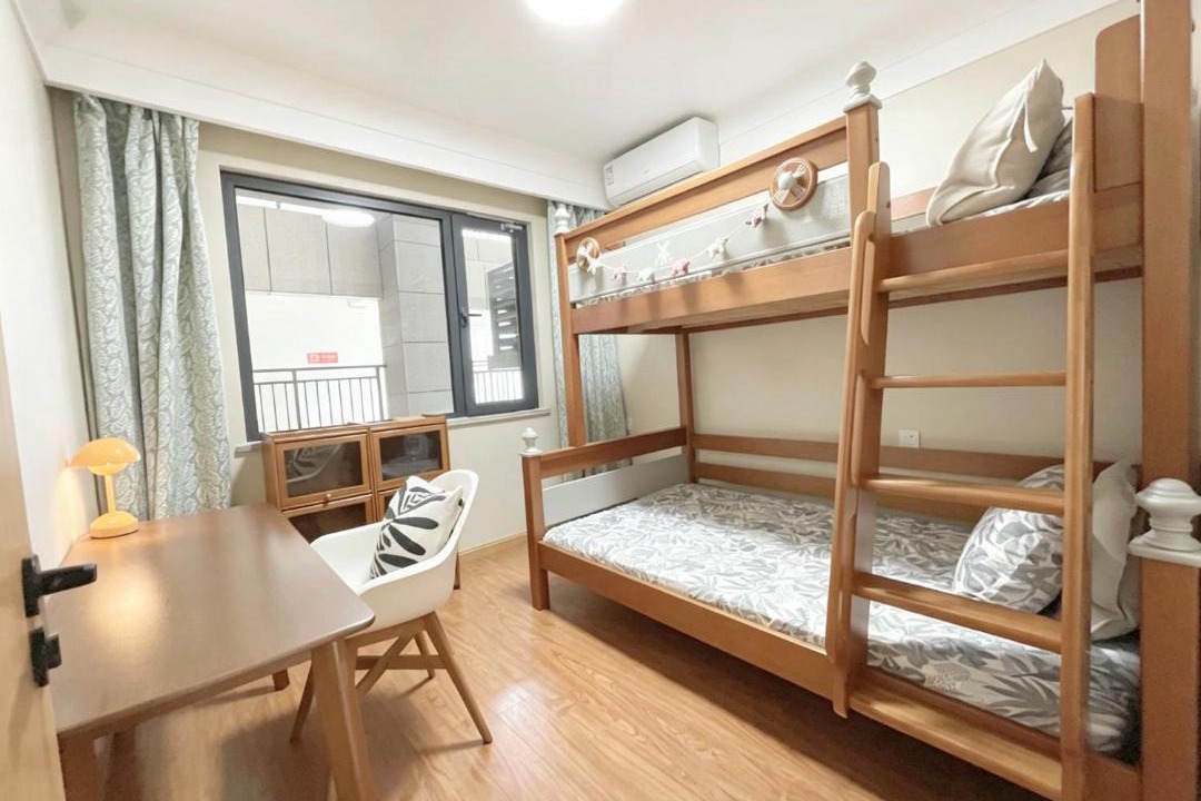 Photo of Bedroom in Weiyang