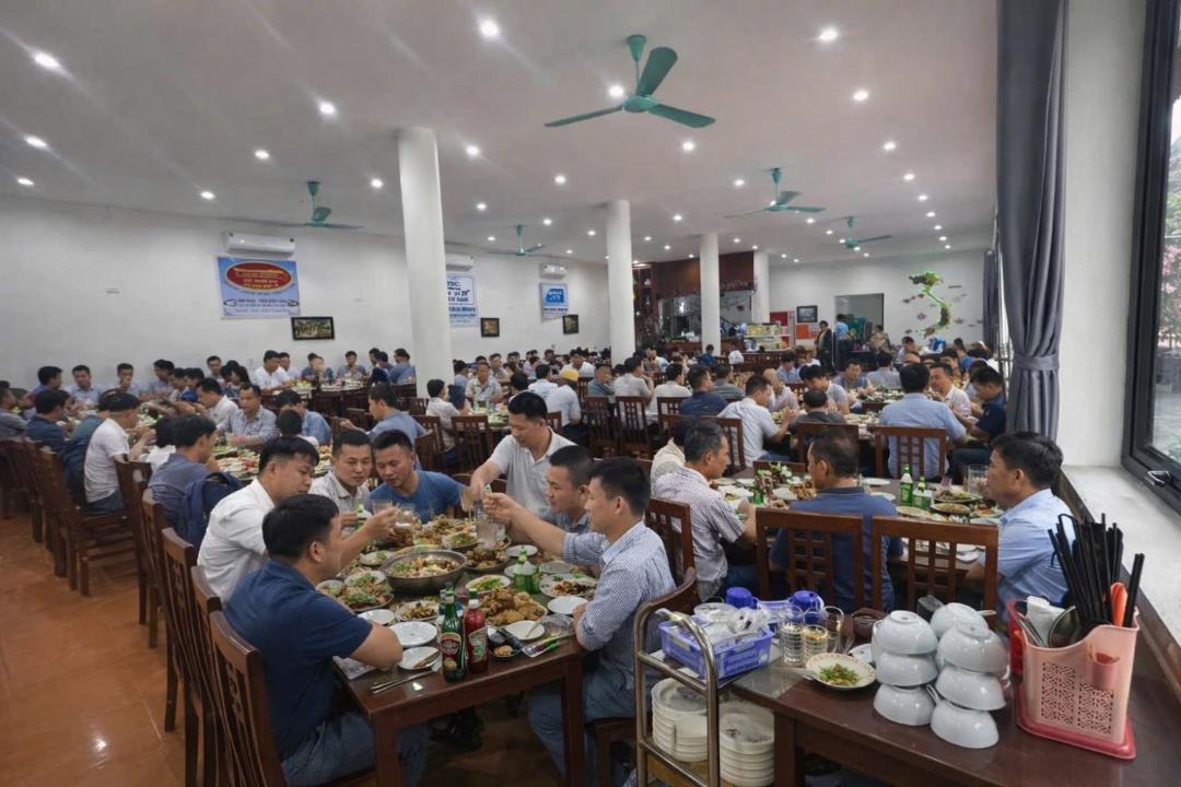 Photo of Others in Hoa Lu