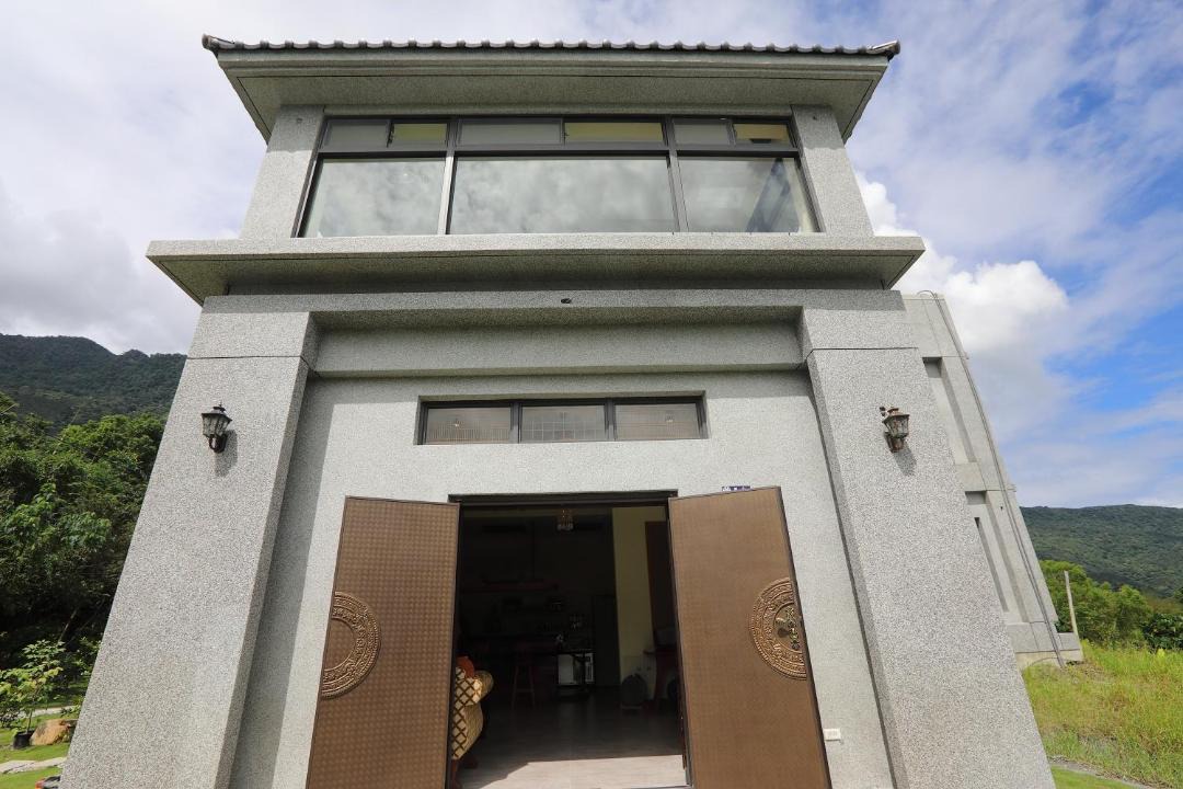 Photo of Buildings in Shoufeng