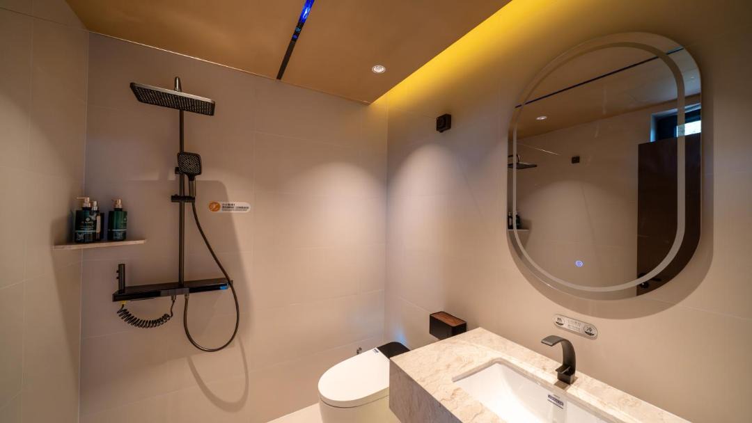 Photo of Bathroom in Dunhuang