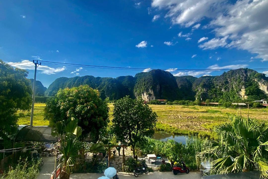 Photo of Others in Hoa Lu