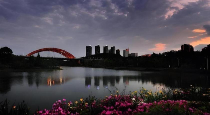 Photo of Others in Guanshanhu District