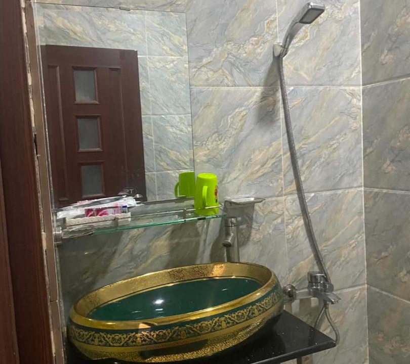 Photo of Bathroom in District 6