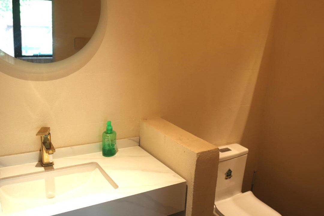 Photo of Bathroom in Huairou