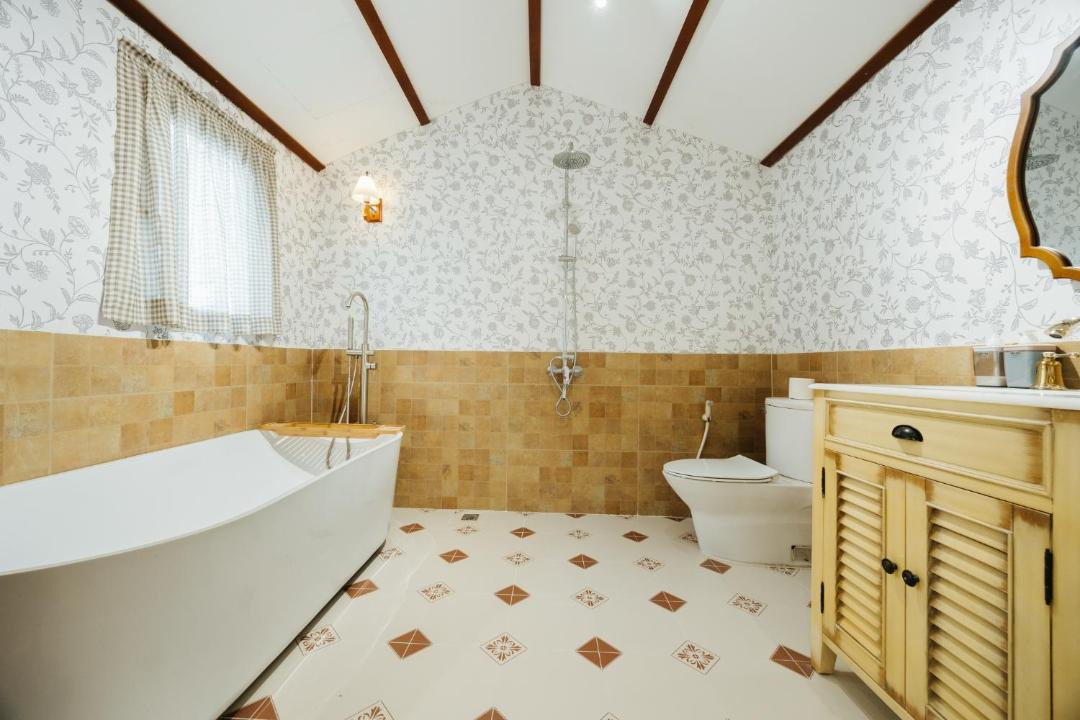 Photo of Bathroom in Hoan Kiem