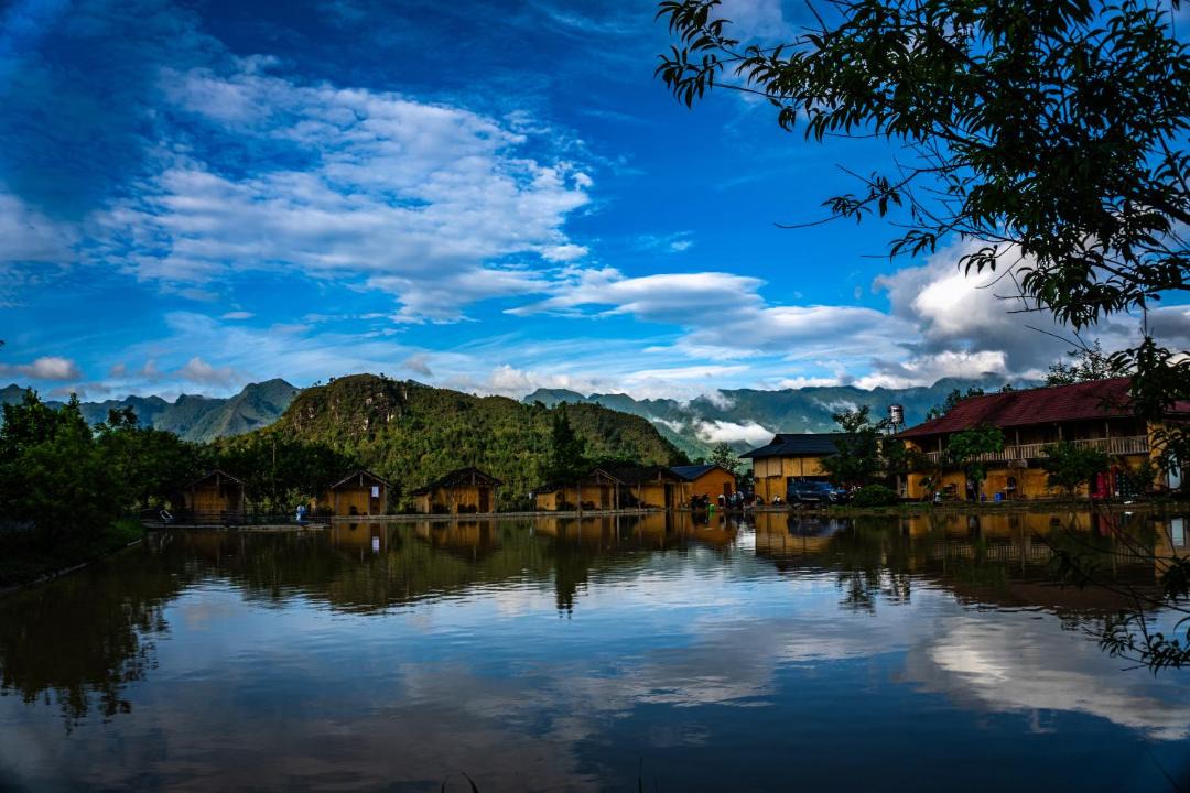 Photo of Others in Quan Ba