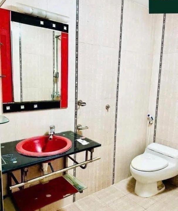 Photo of Bathroom in Tay Ho