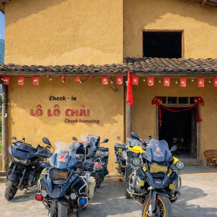 Photo of Others in Dong Van