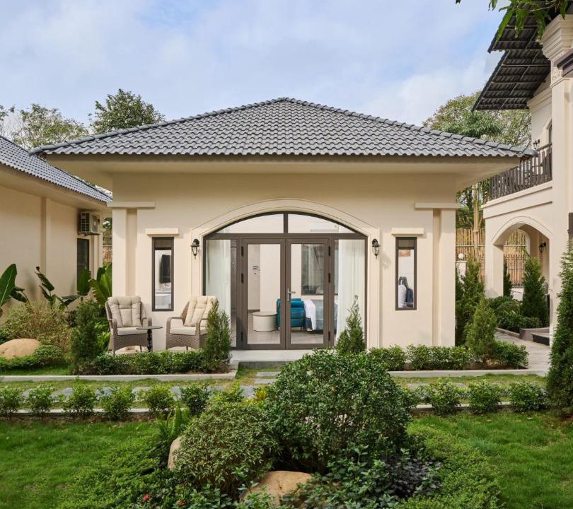 Photo of Others in Hoa Lu