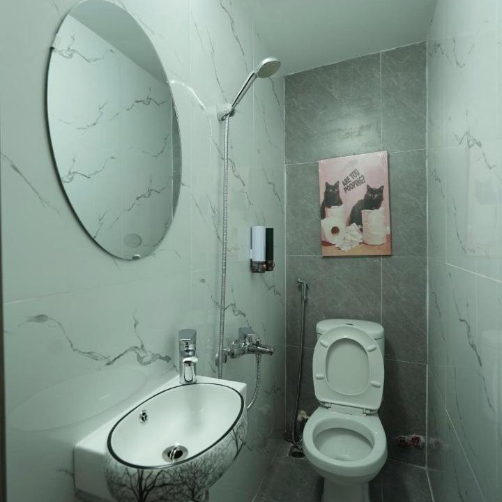 Photo of Bathroom in Phuong 8