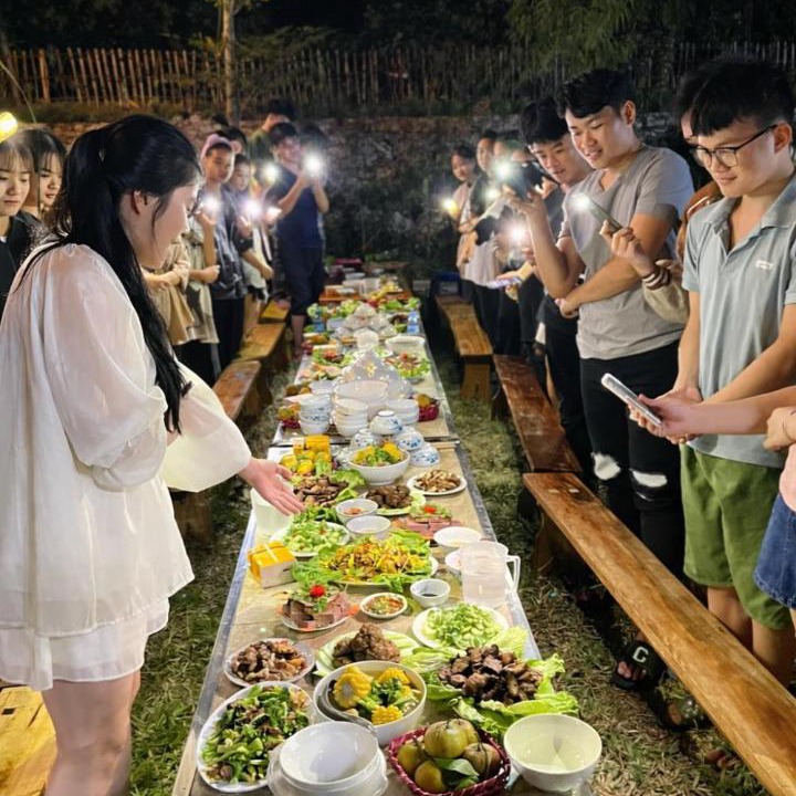 Photo of Others in Quan Ba