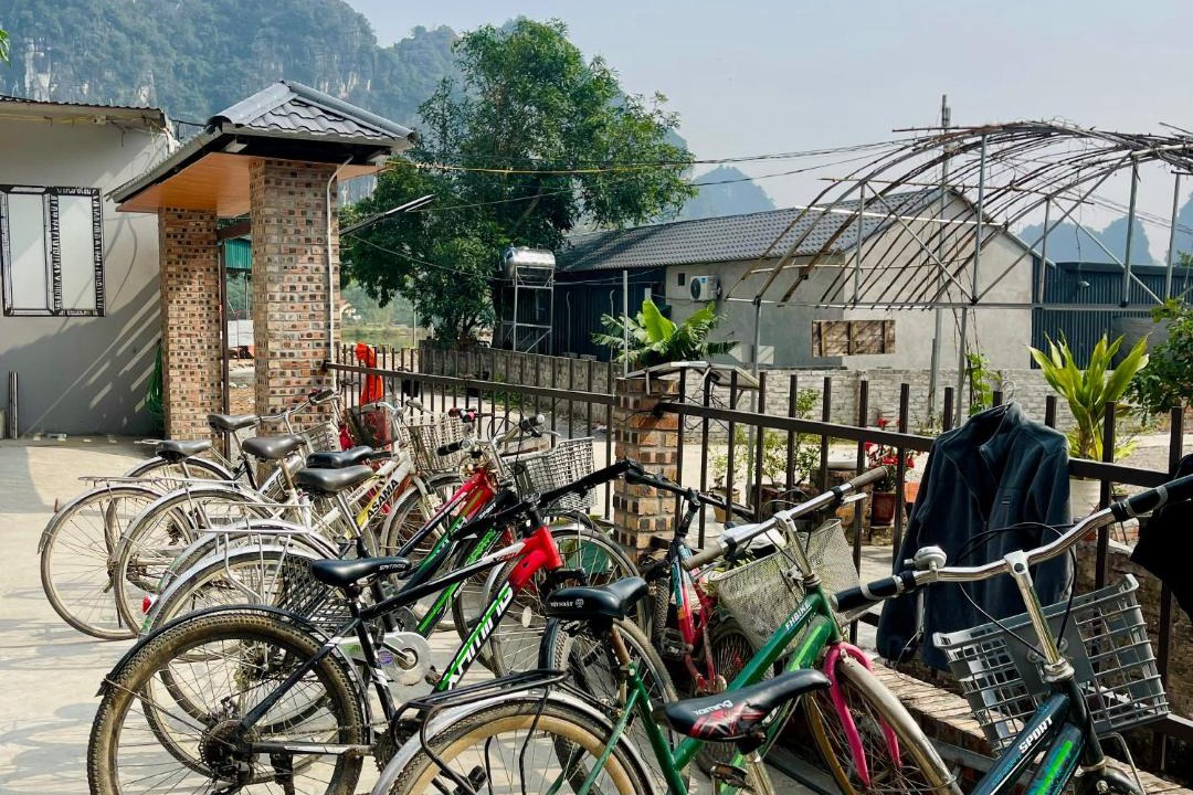 Photo of Others in Hoa Lu