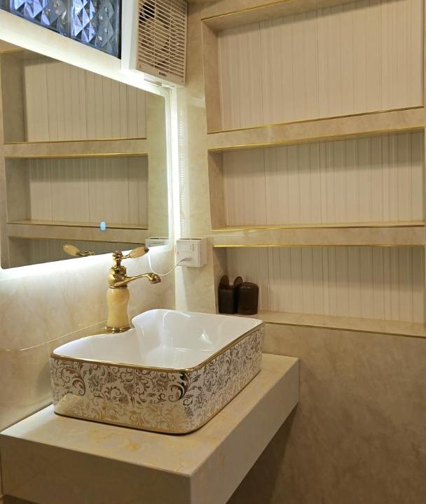 Photo of Bathroom in Phuong
