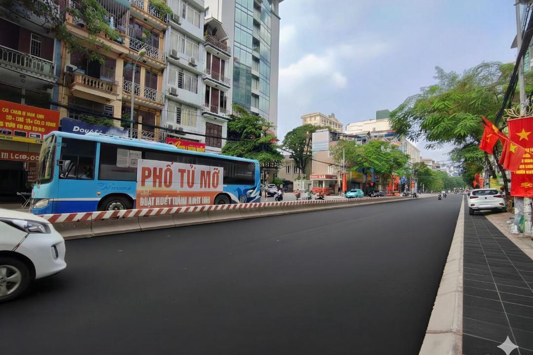 Photo of Others in Trung Hoa Nhan Chinh