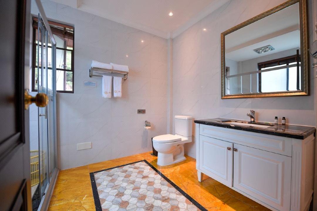 Photo of Bathroom in Yongding