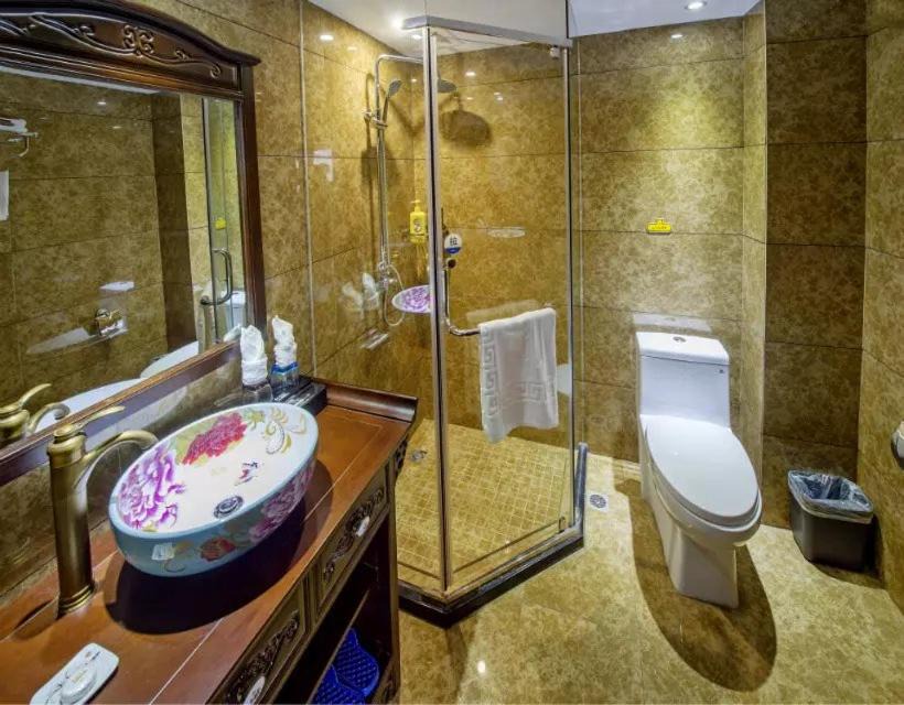 Photo of Bathroom in Xiangxi