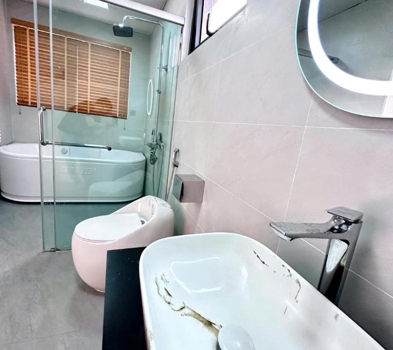 Photo of Bathroom in Van Don