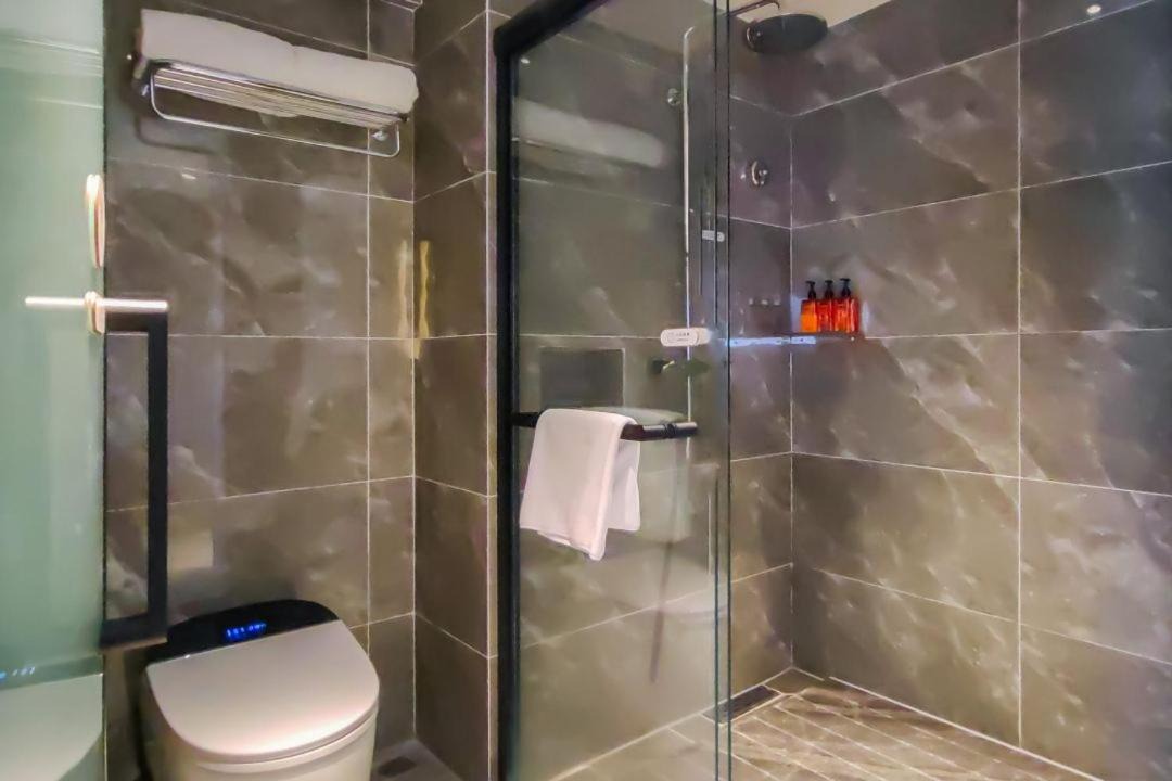 Photo of Bathroom in Tianya District