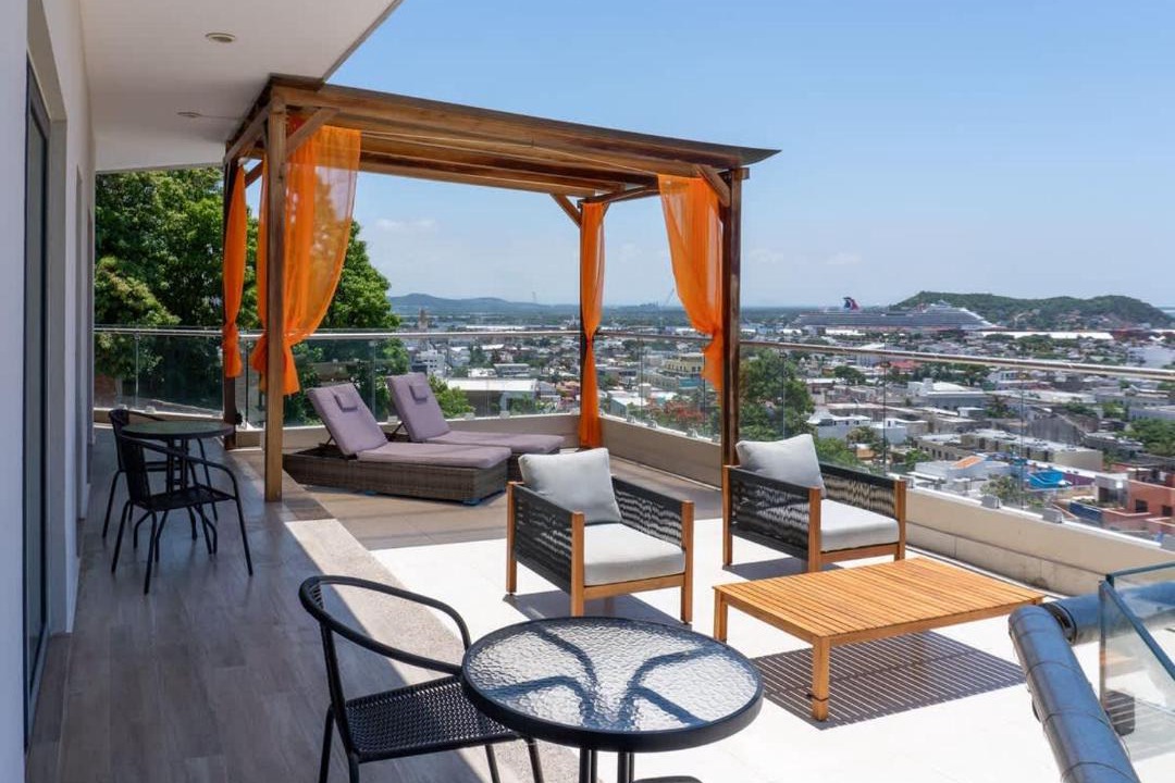 Photo of Patio Balcony in Balcones de Loma Linda