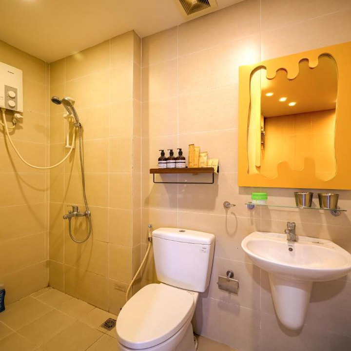 Photo of Bathroom in District 10