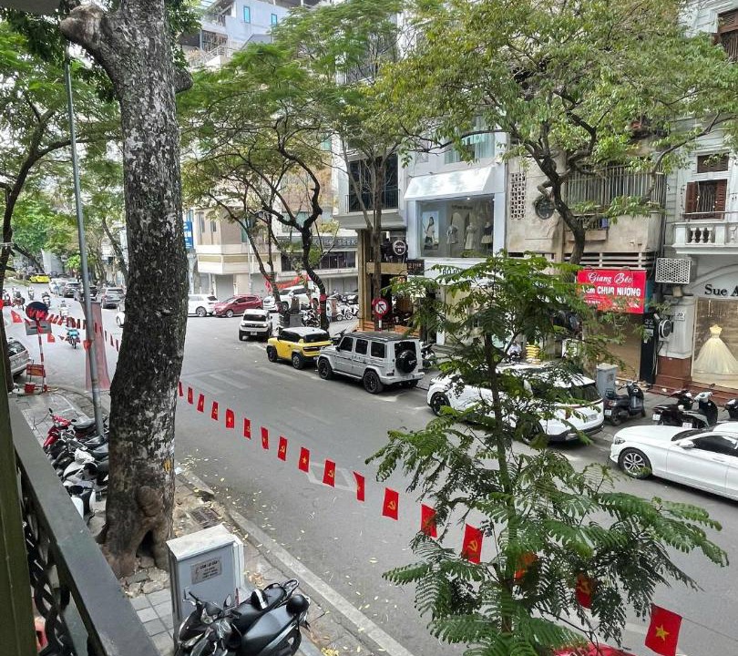 Photo of Others in Bui Thi Xuan